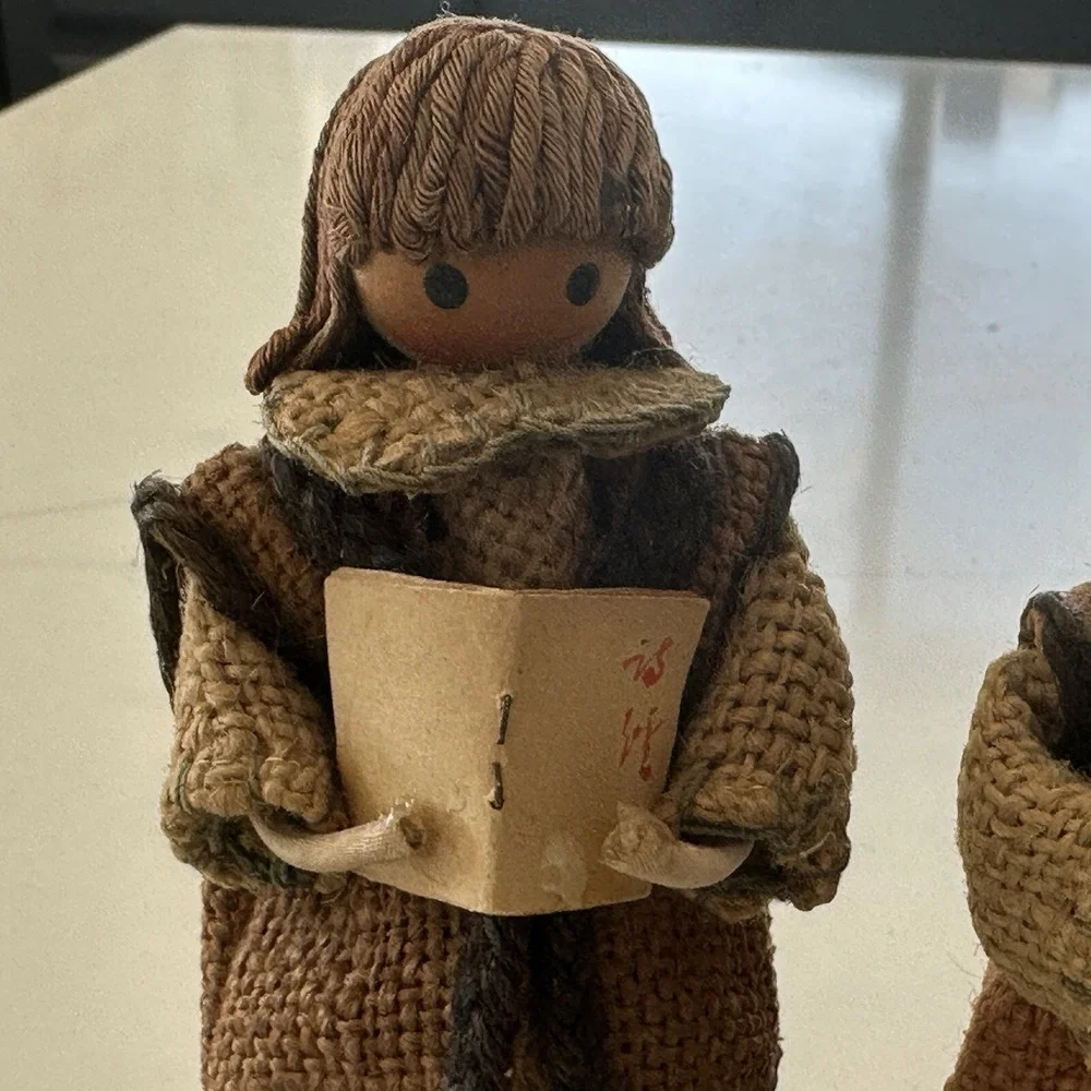 Burlap Dolls Taiwan Handmade Vintage Carrollers